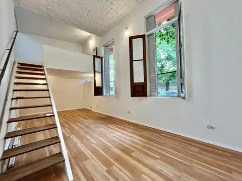 Depto Tipo Casa 2 ambientes con 1 baño