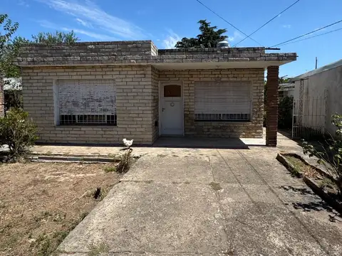 9 De Julio 100