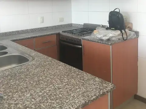 Departamento en Alquiler en Villa Ballester, $ 2.200.000