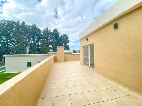 Casa en Venta en Guernica, USD 185.000