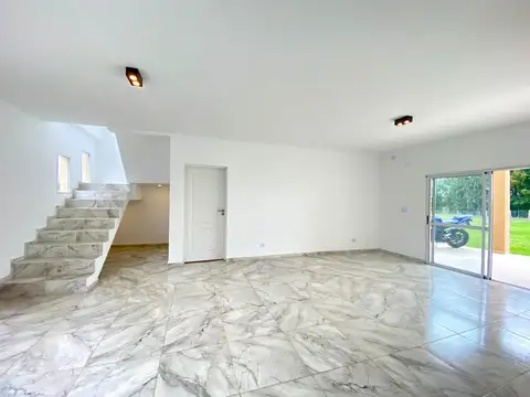 Casa en Venta Lagos de San Eliseo - Presidente Peron