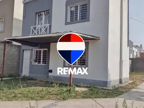 CASA DUPLEX 2 DORMITORIOS VENTA BARRIO CHACHAPOYAS