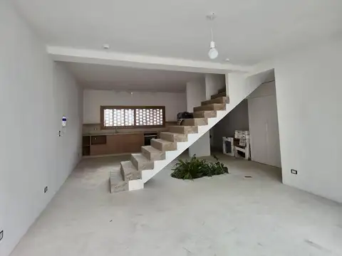Depto Tipo Casa en Venta de 2 dormitorios
