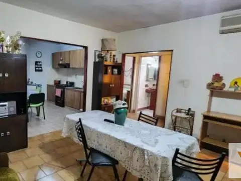 Departamentos en venta - 5 Dormitorios 2 Baños - 205Mts2 - Ciudadela