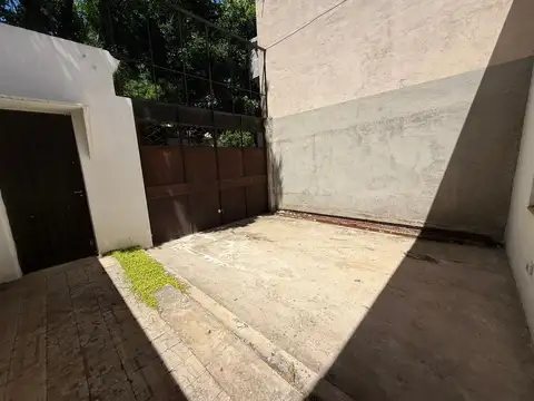 Galpon en Alquiler en Villa Ortuzar, $ 1.800.000