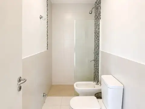 Parana 100, Piso 3