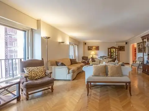 Departamento en Venta de 5 ambientes