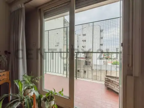 VENTA DEPARTAMENTO 4 AMBIENTES C/BALCON ,ACEPTA PERMUTA-BOEDO