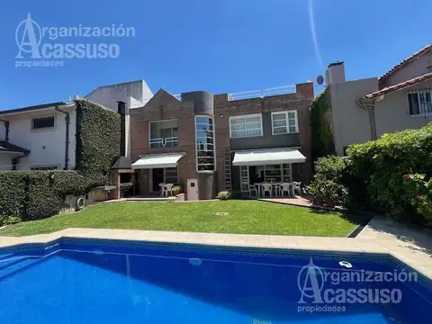 Casa en Venta Martinez - Vías a Av Libertador