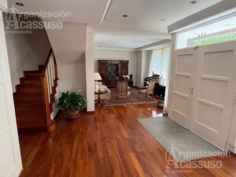Casa en Venta Martinez - Vías a Av Libertador