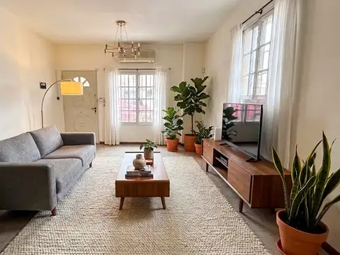Depto Tipo Casa en Venta en Villa Pueyrredón, USD 87.000