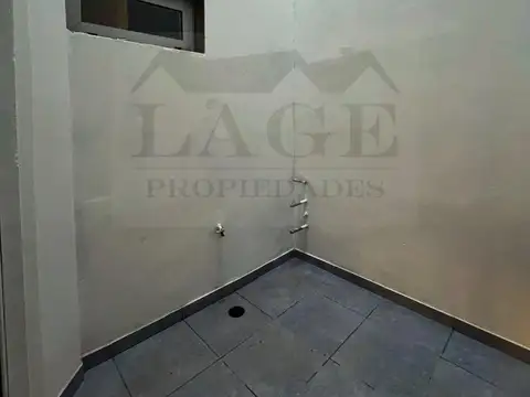 Depto Tipo Casa Monoambiente con 1 baño