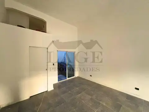 Depto Tipo Casa en Venta de Monoambiente