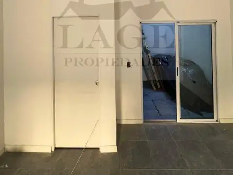 Depto Tipo Casa en Venta al Este