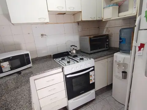 Depto Tipo Casa 2 ambientes con 1 baño