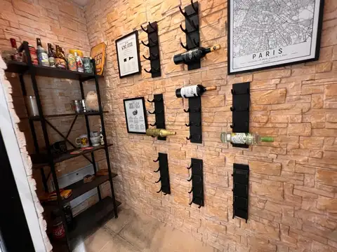 Casa en Venta con 4 cocheras