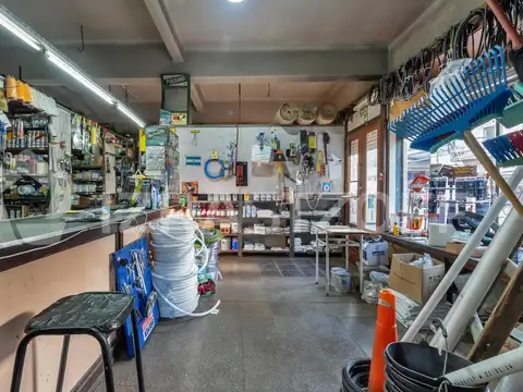 Local en Venta en Villa Lynch, USD 159.000