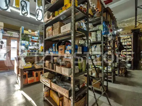 Local en Venta 40 años