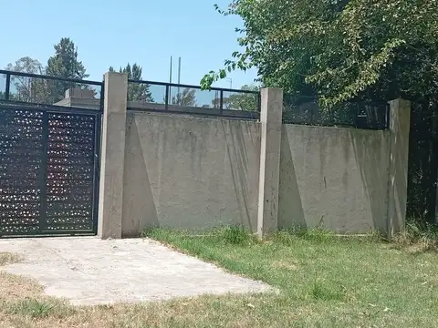 CASA EN VENTA 2 AMBIENTES MORENO