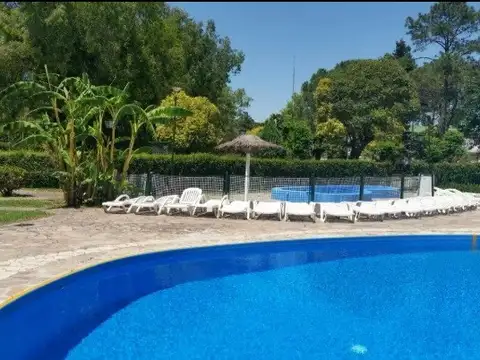 vendo o permuto casa quinta en pilar zelaya  con planos 4 ambientes piscina climatizada apto credito hipotecario retazada