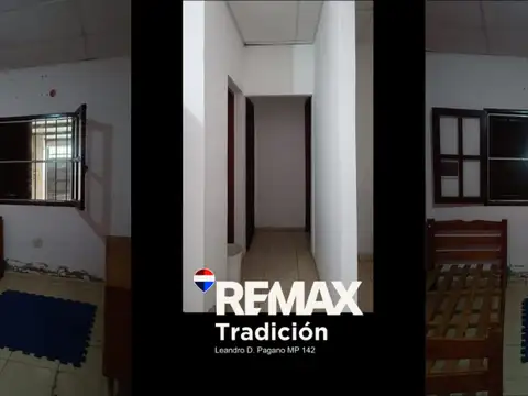 Casa en Alquiler con 1 cochera