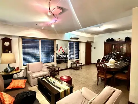 Depto Tipo Casa en Venta de 4 dormitorios