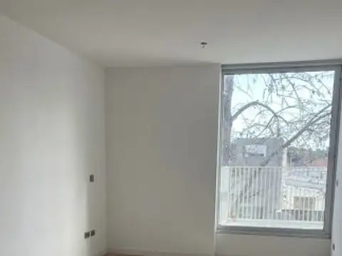 Venta Depto. Monoambiente con balcón, Saavedra.