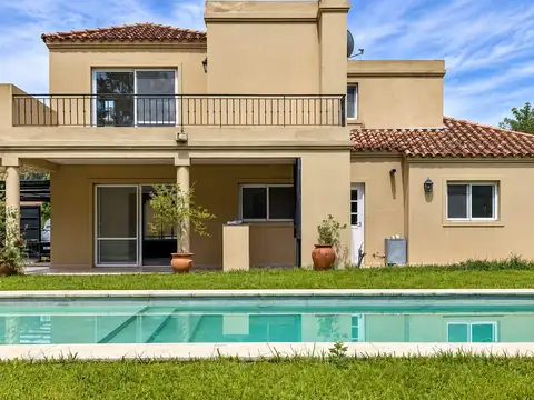 Casa en Venta en Echeverria Del Lago, USD 229.000