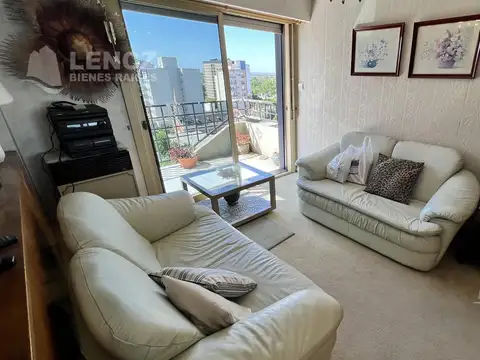 Venta Luminoso Departamento 3 ambientes Quilmes centro Vista al Rio de la Plata, Piso 10