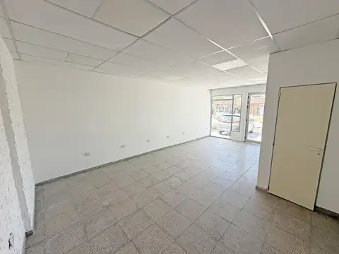 Local en Alquiler en San Lorenzo, $ 550.000