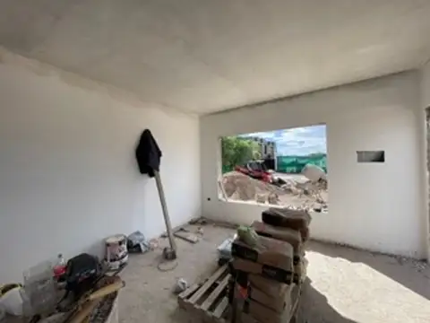 Casa 2 ambientes con 1 baño