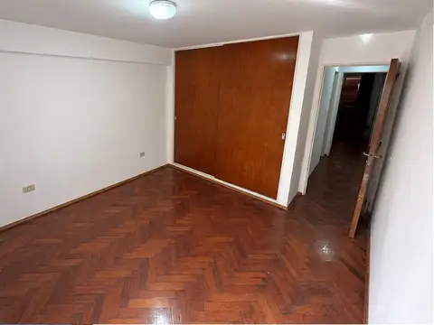 Departamento en Alquiler 39 años