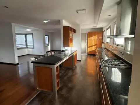Departamento en Alquiler en Centro, $ 1.750.000