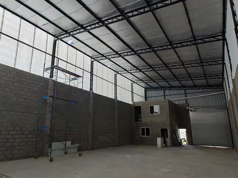 Galpon en Alquiler 30  mts Fondo