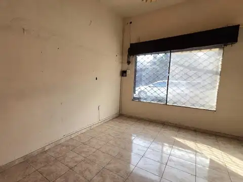 Local en Venta en San Antonio de Padua, USD 60.000