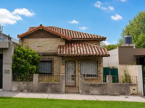 OPORTUNIDAD CASA EN VENTA CON GRAN POTENCIAL EN SAN MIGUEL