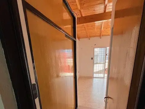 Departamento en Alquiler en Villa Bonich, $ 500.000