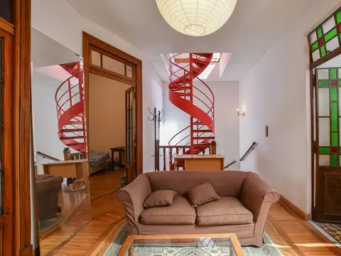 Depto Tipo Casa en Venta de 4 dormitorios