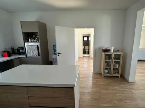Casa en Alquiler de 6 dormitorios
