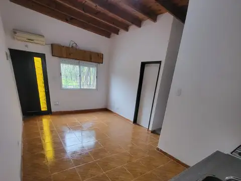 Depto Tipo Casa en Alquiler al Norte