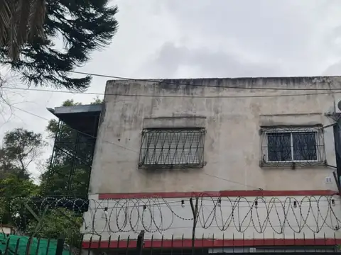Depto Tipo Casa en Alquiler de 2 dormitorios