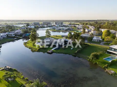 Terreno en Venta en Terralagos, USD 260.000