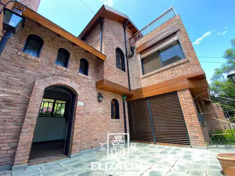 Casa en Venta de 4 dormitorios