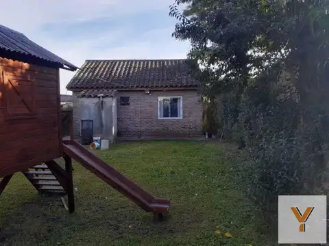 Casa 6 ambientes con 3 baños
