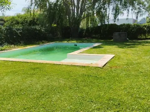 Terreno con pileta forestado Roldan