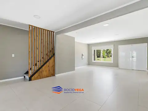 Casa en Venta en Alvarez Del Bosque, USD 155.000