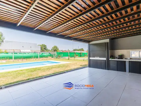 Casa 4 ambientes con 3 baños