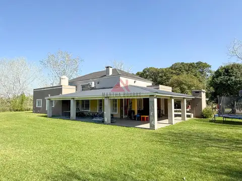 Casa Chalet  en Venta en Chacras del Molino, Exaltación de la Cruz, G.B.A. Zona Norte