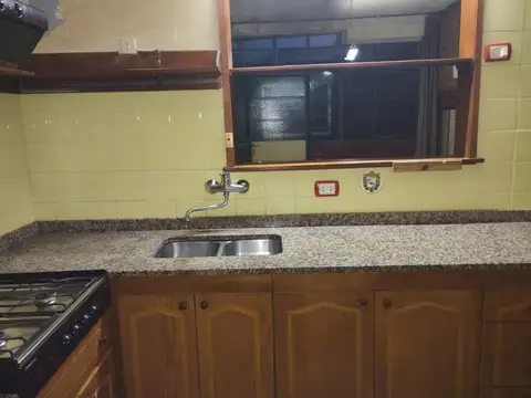 Casa en Venta en Haedo, USD 115.000
