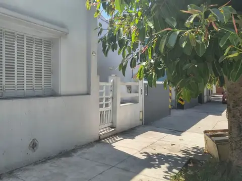 CASA LOTE PROPIO EN VENTA VILLA URQUIZA